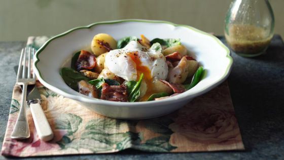 Smoked Makerel Bacon Salad